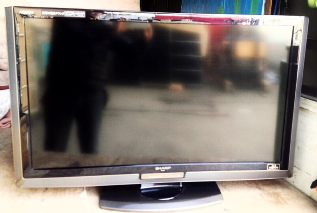 液晶テレビ42インチ