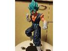 フィギュアの詳細ページを開く