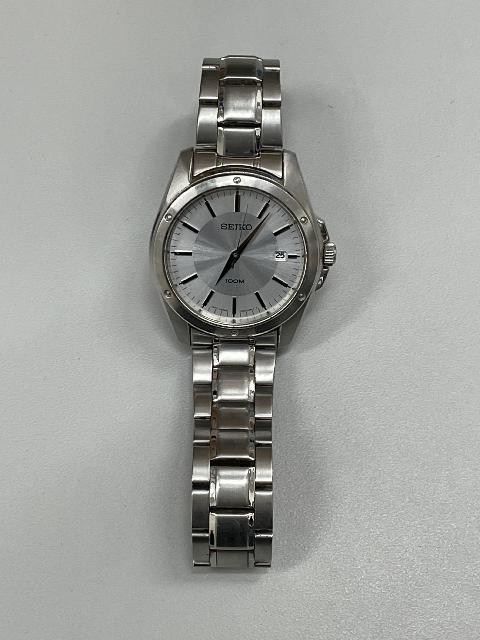 SEIKO セイコー　時計　クォーツ　シルバー　ジャンク