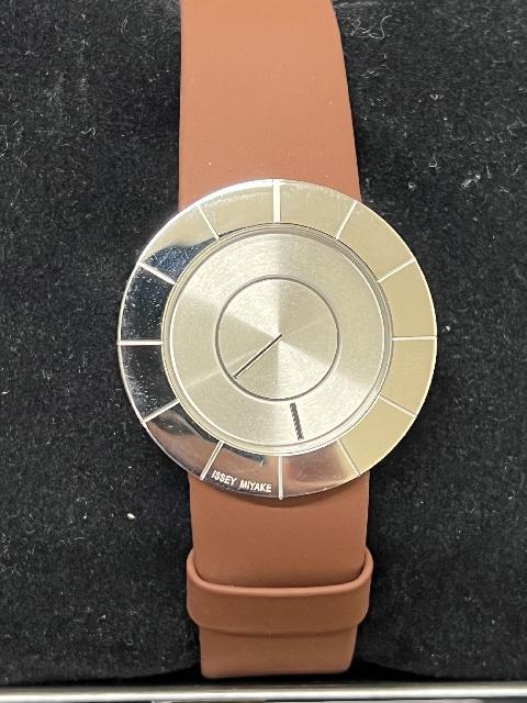 ISSEI MIYAKE 時計