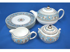 Wedgwood TURQUOISE FLORENTINE ティーセット 美品の詳細ページを開く