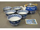 有田焼 梁山 祥瑞だみ桜 染付 木箱 茶器揃 未使用の詳細ページを開く