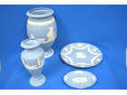 Wedgwood ジャスパー 花瓶2点 プレート トレー 計4点セットの詳細ページを開く