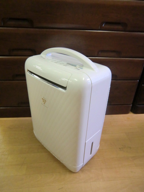 SHARP コンビニクーラー 冷風除湿機 CV-Z100 2010年製