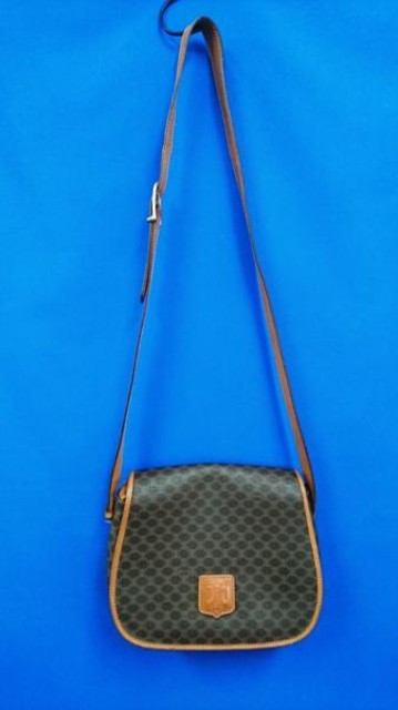 CELINE セリーヌ クラシック マカダムモノグラム柄 ポシェット フラップ 中古品