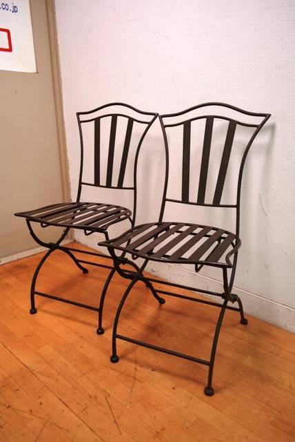 アイアン 鉄製 折り畳み 艶消し黒 ガーデン チェア 椅子 2脚　中古品