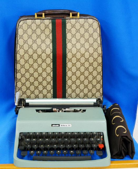 希少 GUCCI × Olivetti オールドグッチ オリベッティ タイプライター