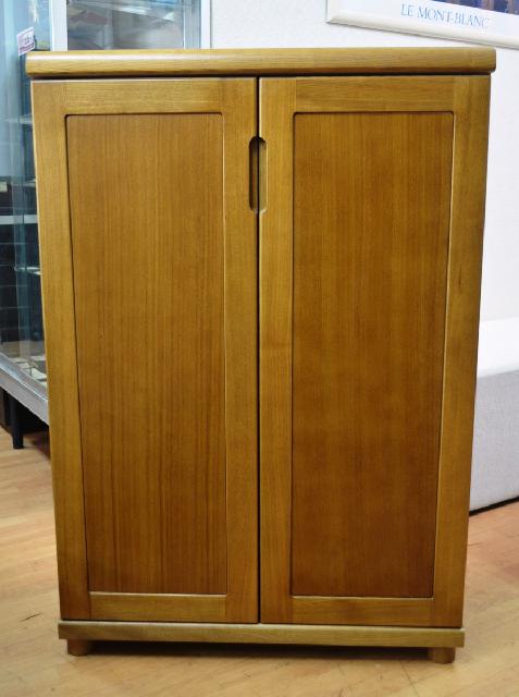 美品 木製 大型シューズボックス 大容量 下駄箱 W80㎝×H115㎝ 玄関家具