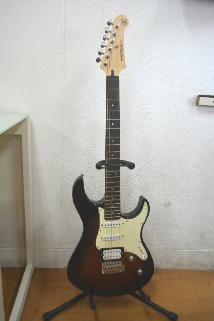 YAMAHA ヤマハ エレキギター Pacifica 112V 美品 （ ギター・ヴァイオリン等）の買取価格 （ID:659000）｜おいくら