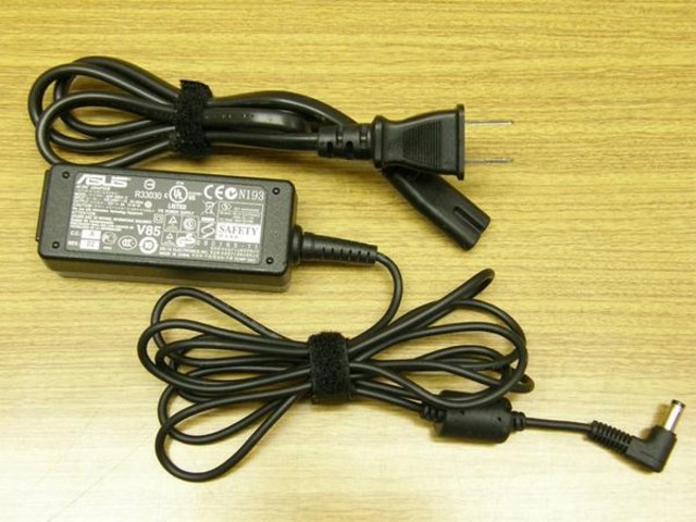 ASUS ミニノート