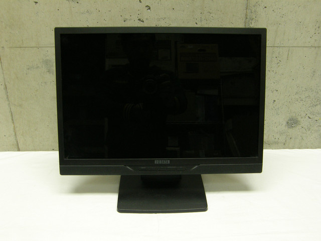 I・O DATA 19型ワイド液晶ディスプレイ