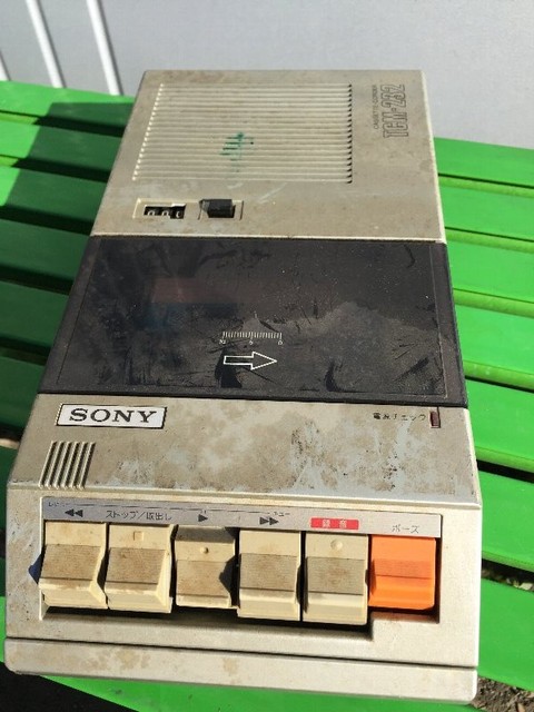 テープレコーダー