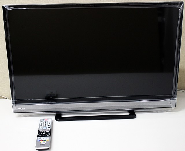 東芝 32型 液晶テレビ REGZA 32V30 (2017年製)