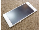 ドコモ　スマートフォン　エクスペリア　Z5 SO-01Hの詳細ページを開く