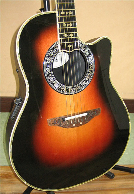 OVATION Custom Legend 1769 オベーション カスタムレジェンド 