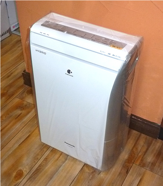 パナソニック　ハイブリット式冷風除湿機　F-YHHX120