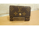 【高額買取No.1への挑戦！モノパーク】LOUIS VUITTON　小銭入れの詳細ページを開く