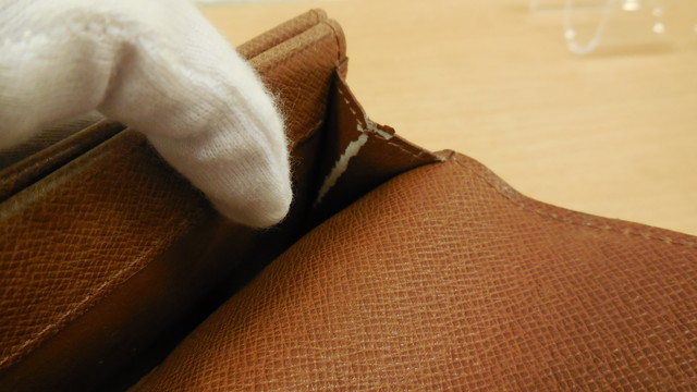 【高額買取No.1への挑戦！モノパーク】LOUIS VUITTON　小銭入れ