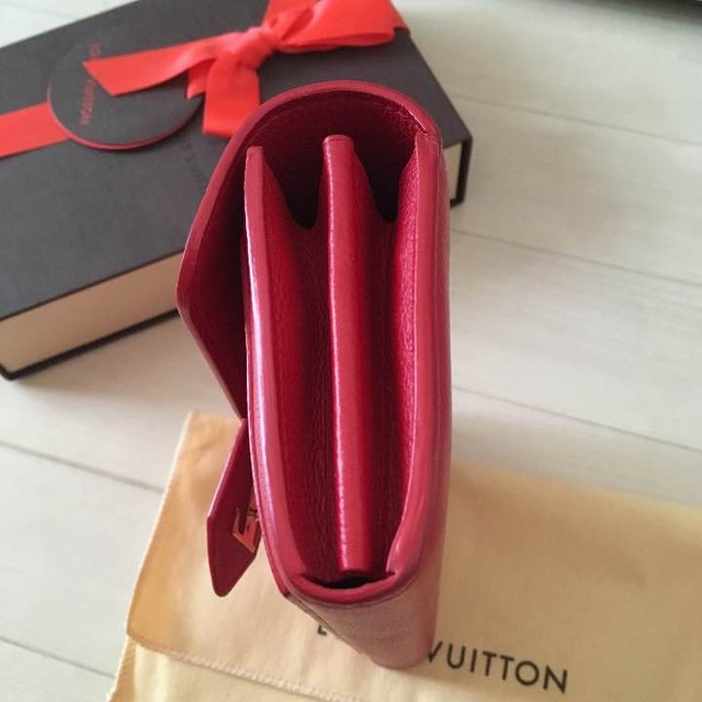 【高額買取No.1への挑戦！モノパーク】LOUIS VUITTON 長財布 未使用に近い