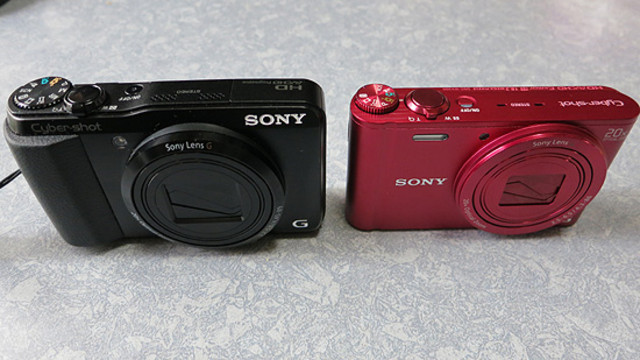 【高額買取No.1への挑戦！モノパーク】SONY　デジカメ　2台