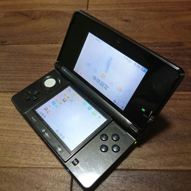  【高額買取No.1への挑戦！モノパーク】Nintendo 3DS　コスモブラック