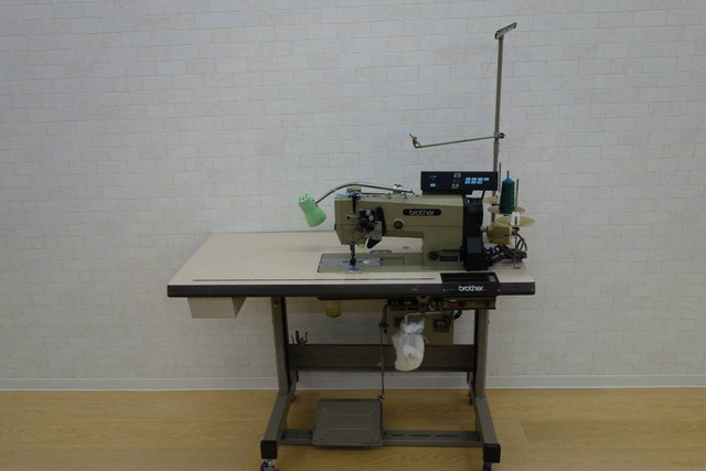 ブラザー 工業用ミシン LT2-B845-403 