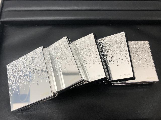 メナード化粧品
