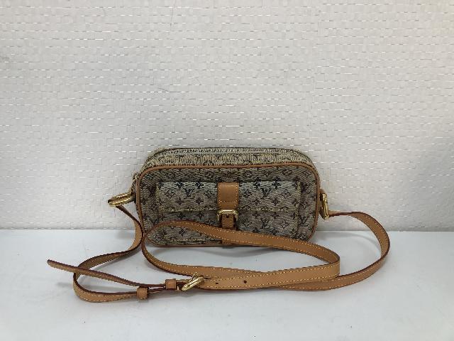 LVショルダーバッグ