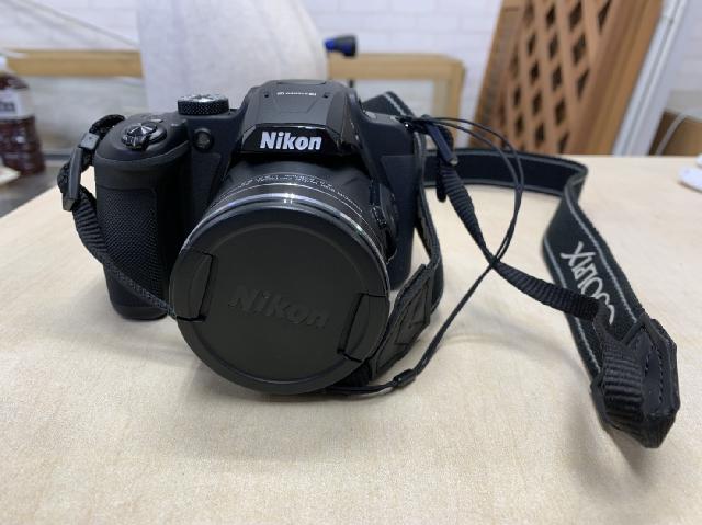 NIKON　B700