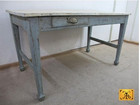 西宮市にて　フランス製のシャビーなアンティーク家具５点をまとめて　出張買取させて頂きましたの詳細ページを開く