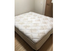 ベッドの詳細ページを開く