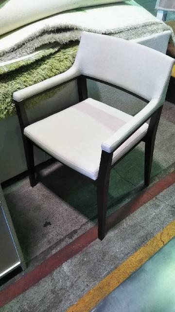 イス