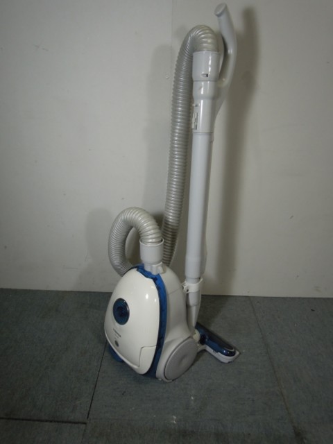 TOSHIBA 東芝 掃除機 VC-V7E 掃除 家事 （ 掃除機）の買取価格 （ID