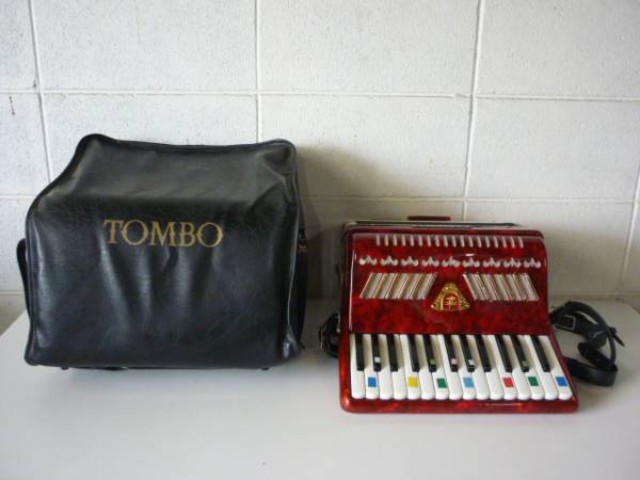 TOMBO トンボ アコーディオン No,270 ソプラノ （ キーボード