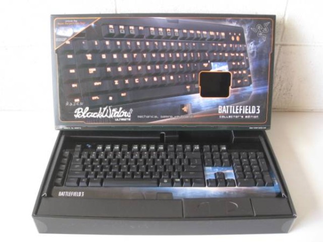 RaZER Blackwidow BATTLEFIELD3 Keyboard　パソコンキーボード