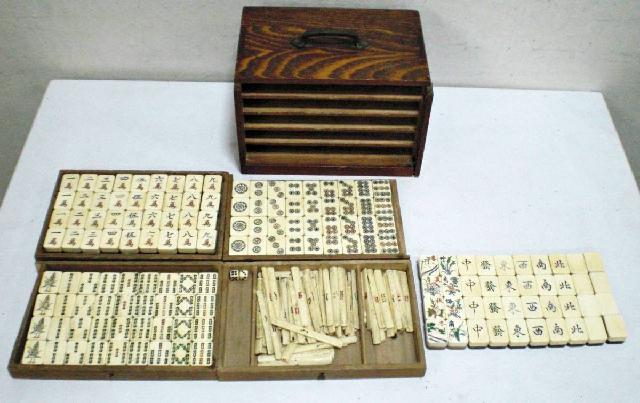時代物 麻雀牌 骨素材 卓上ゲーム マージャン パイ 木工芸 木製箱