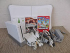 任天堂 Nintendo/Wii本体 Fit コントローラー ソフト付の詳細ページを開く