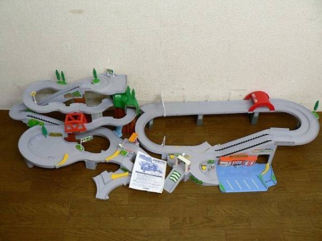 トミカ やまみちドライブ トミカコースまとめ売高速道路にぎやか