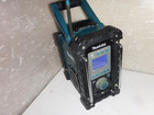 マキタ Makita MR100 充電式ラジオの詳細ページを開く