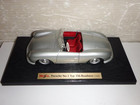 Maisto ポルシェ NO.1 Typ356 Roadster (1948) 1/18の詳細ページを開く
