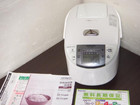日立 HITACHI RZ-TV100K 5.5合炊き 圧力&スチームIHジャー炊飯器の詳細ページを開く