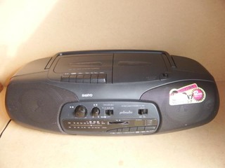 ラジカセ×横浜市栄区(神奈川県)の買取価格相場|おいくら リサイクル