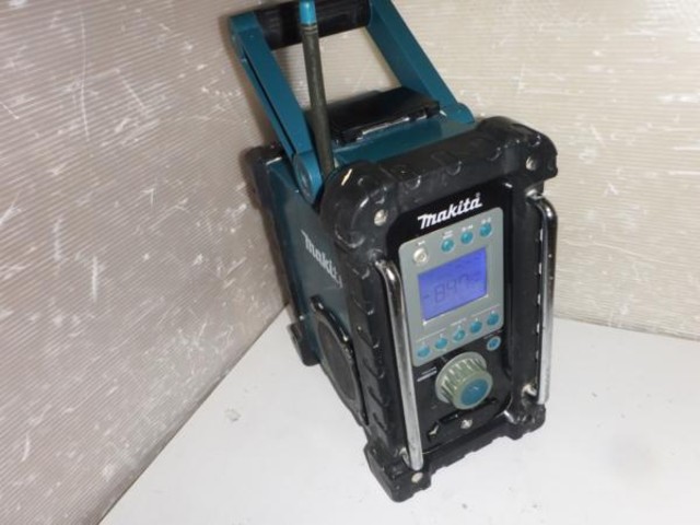 マキタ Makita MR100 充電式ラジオ （ その他AV機器）の買取価格 （ID