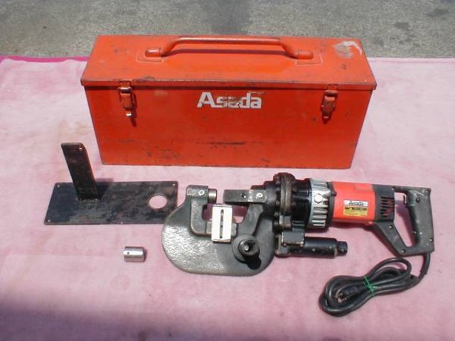 アサダ 電動パンチャー