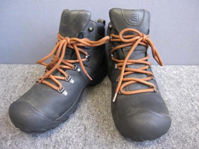 Keen キーン Pyrenees ピレニーズ 28cm 1227 Blck 黒 靴 ブーツ メンズ の買取価格 Id おいくら