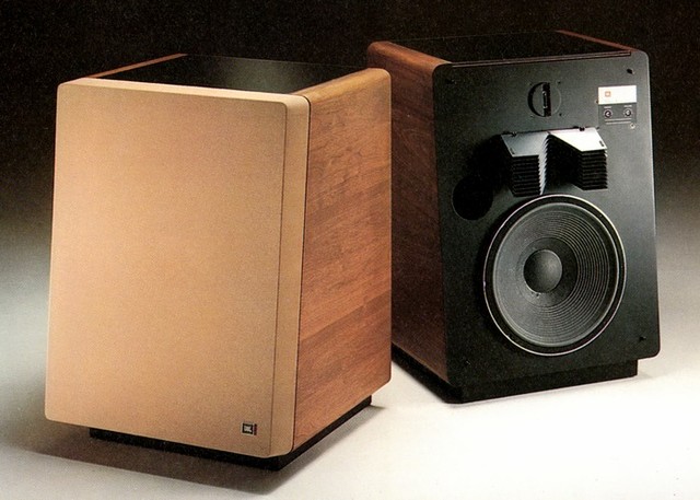 JBL L300 スピーカー