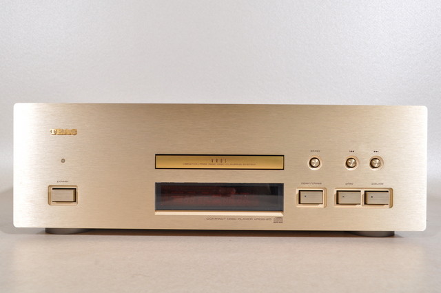 TEAC ティアック/CDプレーヤー/VRDS-25XS/0200037/Bランク/88【中古】 TEAC ティアック/CDプレーヤー/VRDS-25XS/0200037/Bランク/88