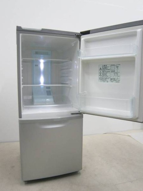 パナソニック 138L 2ドア冷凍冷蔵庫 NR-B142W-S お買取