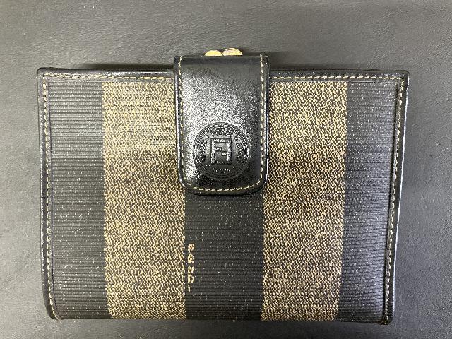 フェンディ買取　ブランド買取　財布買取　買取箕面　買取池田　おたからや箕面店