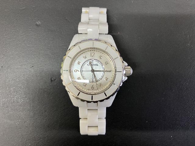 時計買取　シャネル買取　ブランド買取　Ｊ12買取　買取箕面　おたからや箕面店